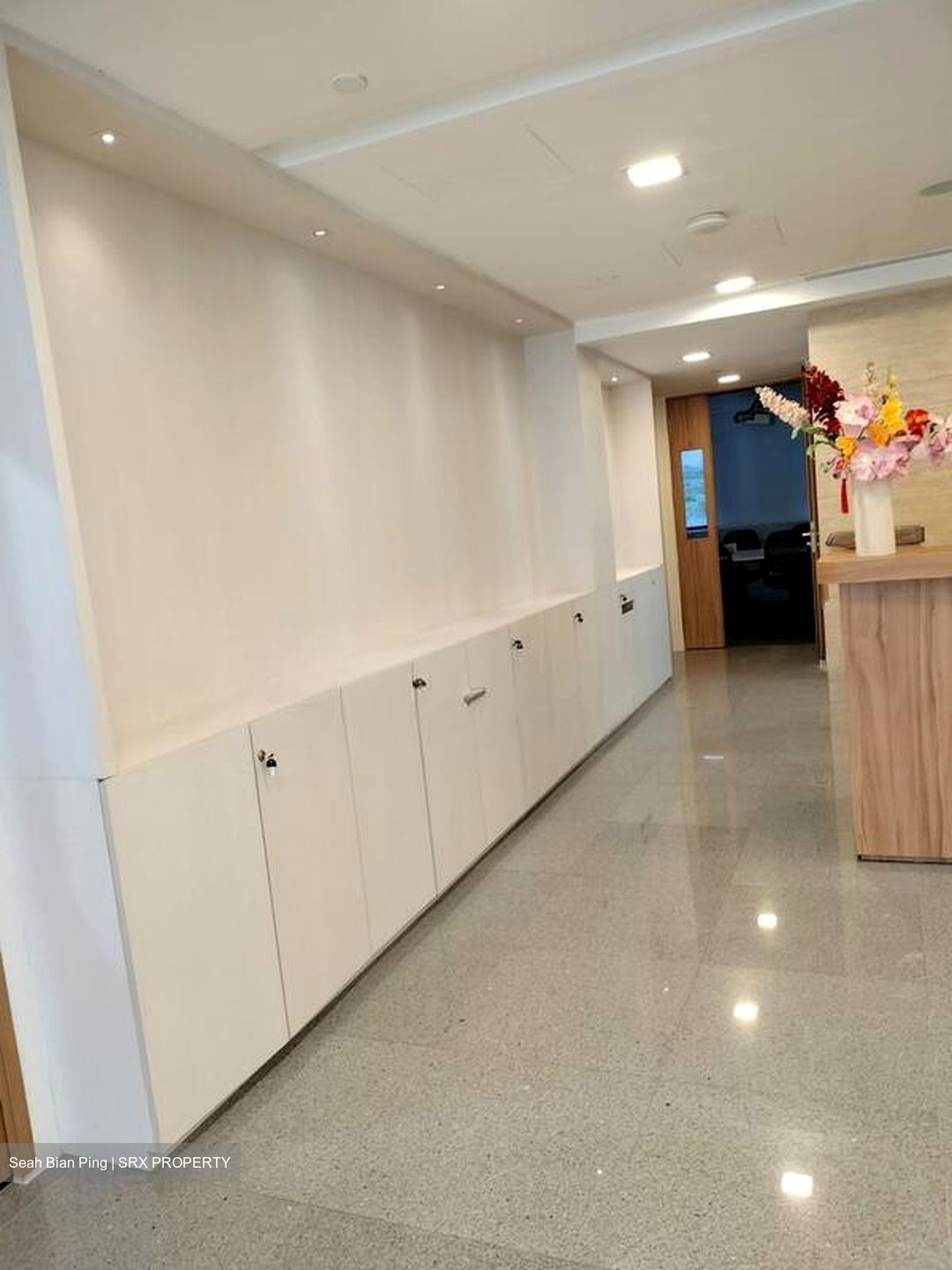 San Centre (D3), Office #525635291